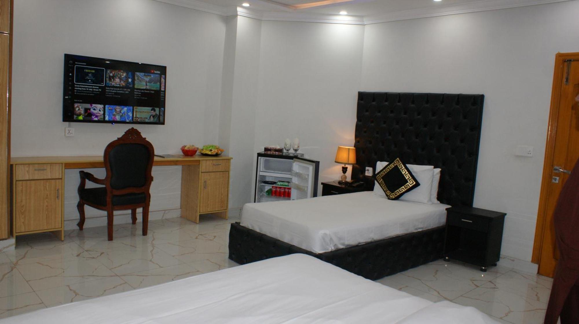 Hotel Orange One Lahore Exterior photo