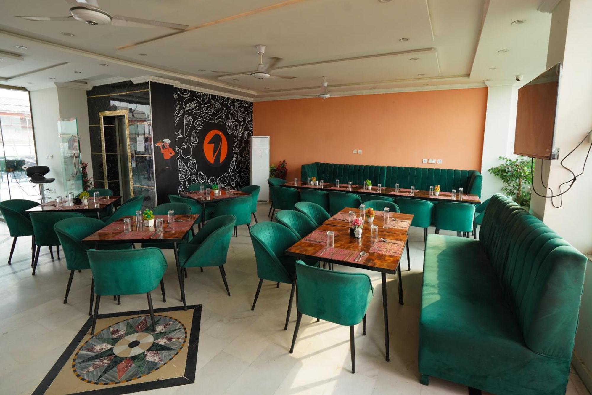 Hotel Orange One Lahore Exterior photo