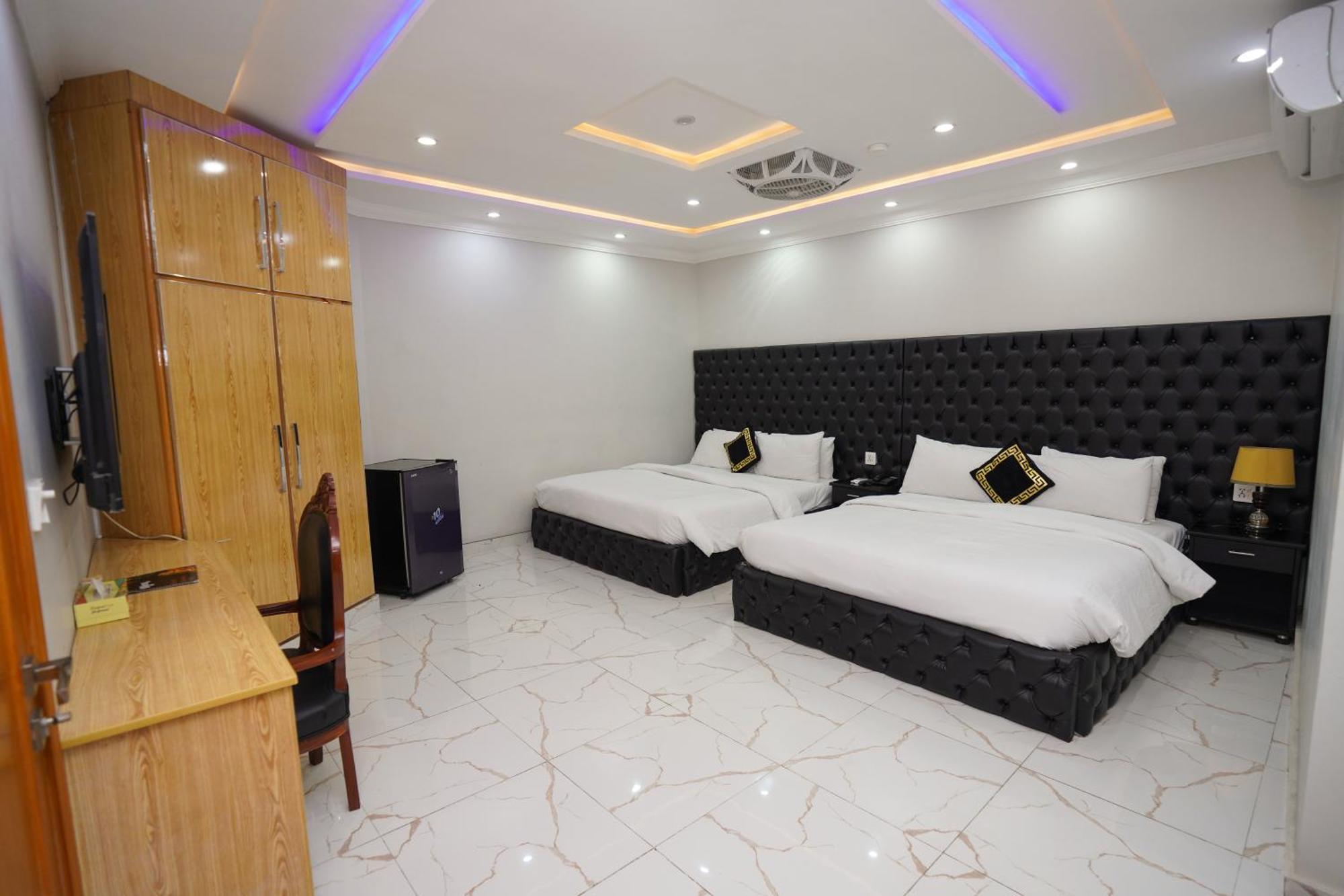 Hotel Orange One Lahore Exterior photo