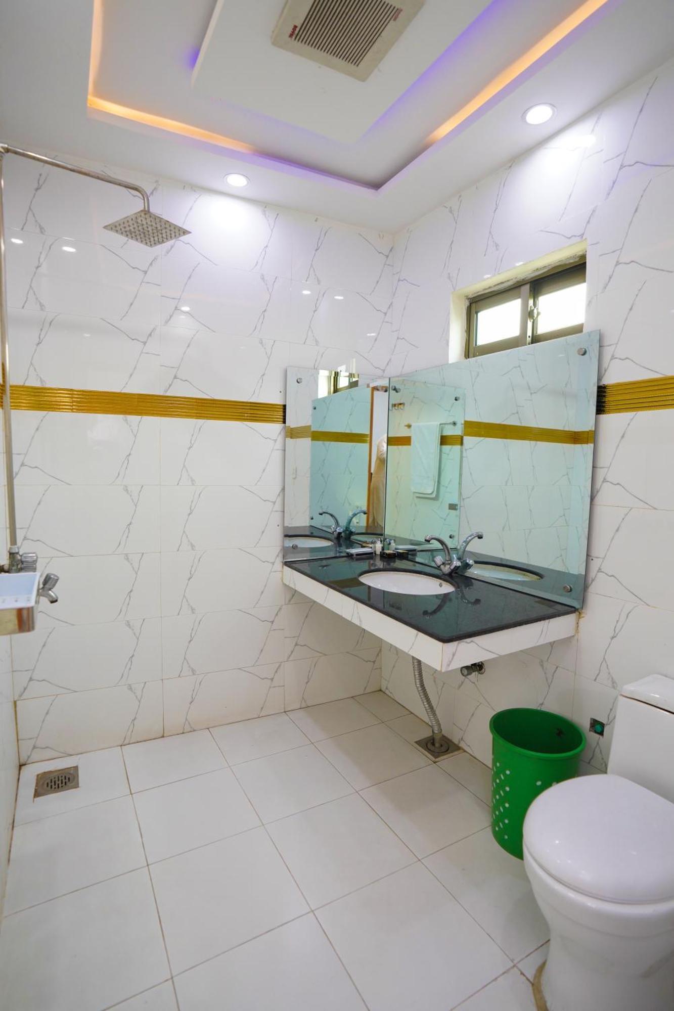 Hotel Orange One Lahore Exterior photo